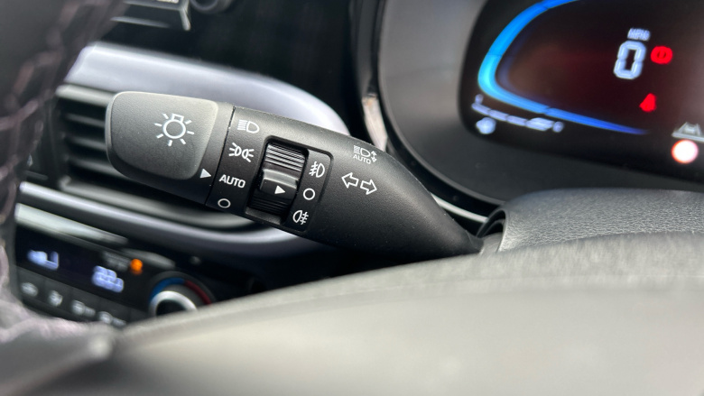 Hyundai i10 1.2 [79] Premium 5dr Auto [Nav] Petrol Hatchback